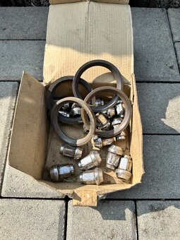 Prodám alu kola 4x100 r16 s letní pneu 205/55/16 - 15