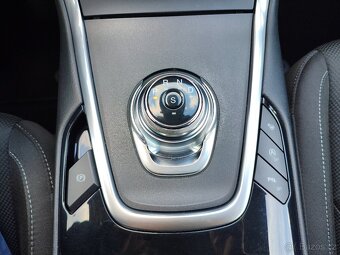 Ford S-MAX 2.0 Tdci 140Kw Titanium 4x4 r.v.2019 nové v ČR - 15