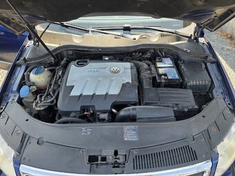 Volkswagen Passat 2.0 TDI DSG Automat Střešní okno - 15