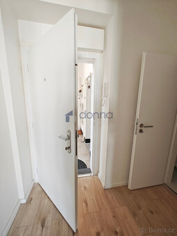 Pronájem bytu 2+kk, 56m2 + balkon 15m2, ul. Hartigova, Praha - 15