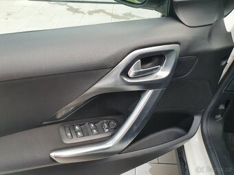 Peugeot 2008 1.6 Blue Hdi/77kw Black Matt, Automat - 15