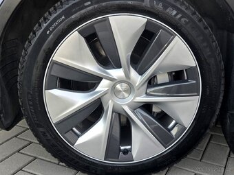 Tesla Model Y Standard Range / koupeno v ČR / SOH 96% / Tová - 15