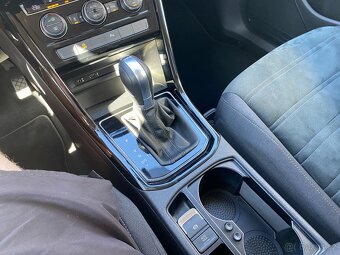 Volkswagen Touran, 2.0TDI 110KW- DSG- LED - 7MIST - 15