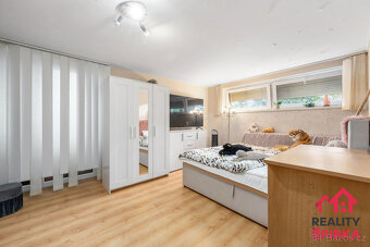 Prodej rodinného domu, CP 787 m2, obec Moravany, okres Pardu - 15