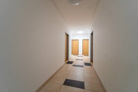 Prodej bytu 2+kk 52 m² Praha, Mírového hnutí - 15