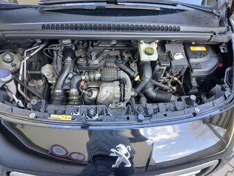 Peugeot 3008 1.6 HDI - automat 2014 - 15