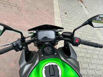 Kawasaki Z 900 2022 - 15