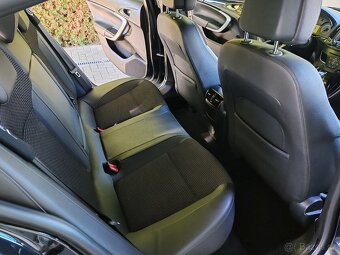 Opel Insignia hatchback 2.0 CDTi 120kW, r.v. 2015 + originál - 15
