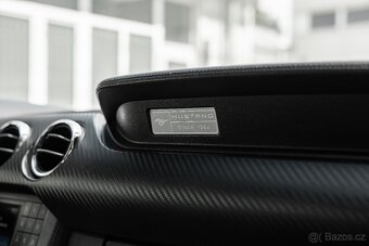 Ford Mustang 3.7V6 - 15
