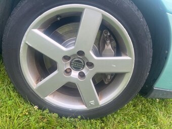 V70 R 220kw, 4x4 manuál, 158 tis km. - 15