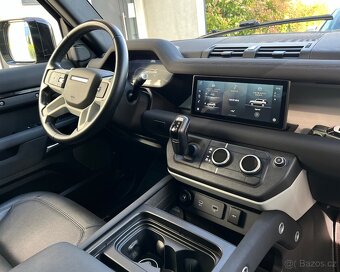 Land Rover Defender Limited - 15
