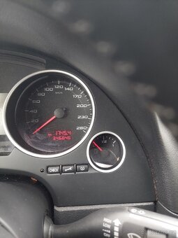 Seat Exeo 2.0TDI r.v 2011 STK 2027 Top stav - 15
