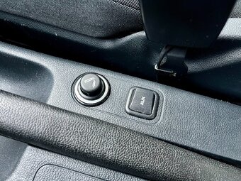 Škoda Roomster 1.4i 16V 63kW Facelift KLIMA ESP AUX - 15