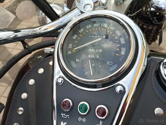Kawasaki Vulcan 1500 - 15