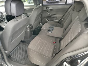 Opel INSIGNIA 2.0 CDTi 120kW, r.v. 5/2014 najeto 196.313 km - 15
