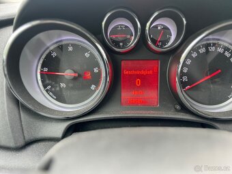 Opel Astra J 2.0 CDTI 121 kW dovoz DE na přihlášení - 15