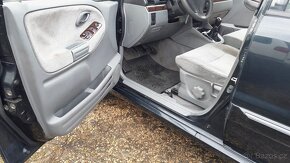 Suzuki Grand Vitara XL7 2.0 hdi 4x4+redukcia,bez korozie - 15