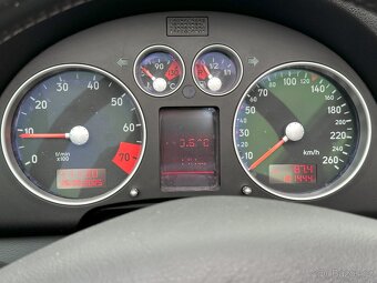 Audi TT 1.8i Turbo 150PS Roadster - 15
