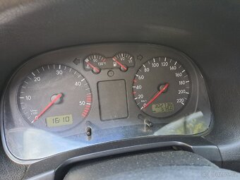 WV Golf 4 1.9 TDI 66kw rok 2001 - 15