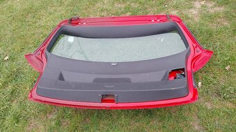 Volkswagen Golf 6 – Dveře kufru - 15