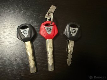 Yamaha R6 (RJ15) - 15