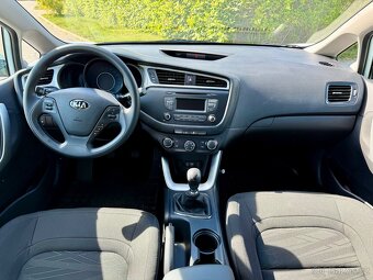 Kia Ceed SW 1.6 GDI 2017 První majitel 60tis. km - 15