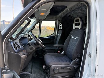 IVECO 3.0 HI-MATIC MRAZÁK -32 ZÁSUVKA LED ŠVĚTLA - 15