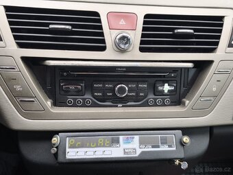 Citroen C4 Grand Picasso 2.0 HDI 7 míst automat - 15