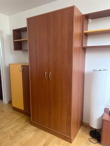 Nábytek - zařízení pokoje - 15