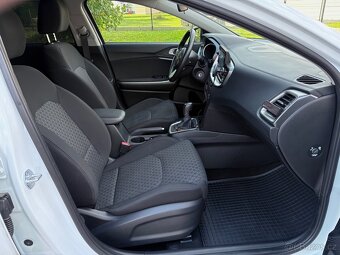 Kia Ceed SW 1.5 118kW ZÁRUKA r.v. 5/2023 naj. 43000km - 15