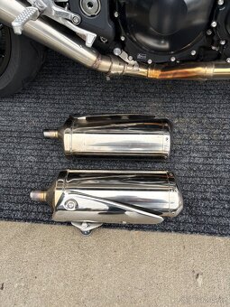 Triumph Speed Triple 1050 - 15