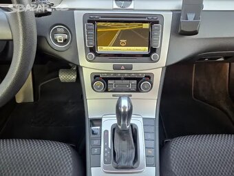 VW Passat 2.0TDI 103kW DSG,navi,serviska,bez koroze - 15