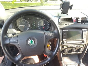 Škoda Octavia II LAURIN&KLEMENT - 15