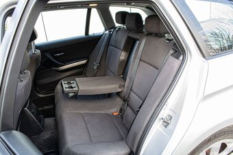 BMW Rad 3 Touring 318d E91 105kW - 15