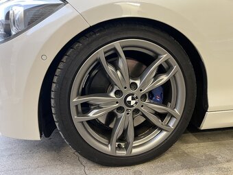 BMW f21 M135i 235kw zadokolka automat - 15