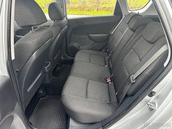 HYUNDAI i30 CW, 1.6 CRDi, r.v. 2011 - 15