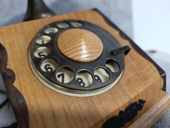 Starý retro telefon Tesla z roku 1979, do sbírky, dekorace - 15