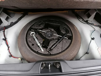 Volvo XC 70 2,4 D4 AWD - 15