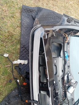 MERCEDES BENZ ML W164, 5 DVEŘE, VÍKO KUFRU  PĚKNÉ, ČERNÉ, - 15
