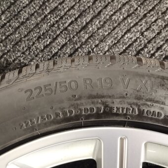 NOVÉ Kola na Audi 7,5Jx19H2 ET38 pneu Continental 225/50R19 - 15