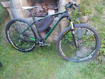 Damske panske horske kolo carbon kola 29 ram M - 15