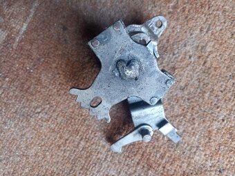 Palivový kohout jawa -čz,hlava pionýr,řazení Jawa - 15