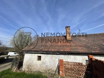 Prodej rodinného domu k rekonstrukci 225 m2, s pozemkem 510  - 15