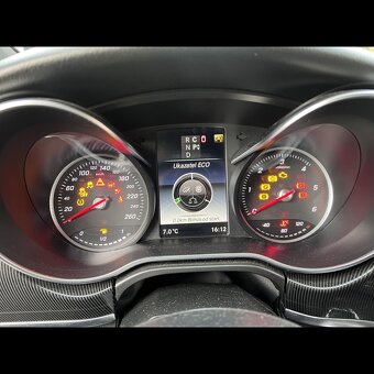 Mercedes-Benz Třída V 4matic, 56 XXX km, top stav - 15