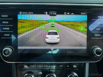 SUPERB 2.0TDI 147kW 4x4 DSG STYLE ACC NAVI LED KAMERA ČR DPH - 15