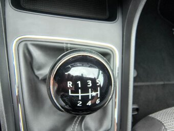 2018_SEAT LEON combi TGI_benzín-plyn_1.maj.SR_148000Kč netto - 15