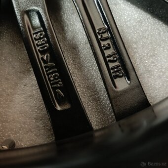 Alu kola BMW 5 (G30, G31) 8Jx19'', 5x112, ET30 - 15