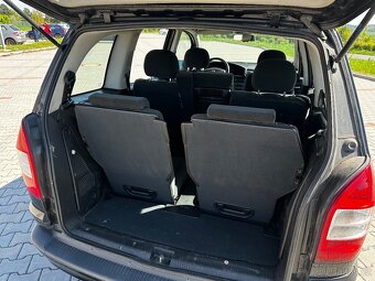Opel Zafira 1.8 / 7 míst - 15