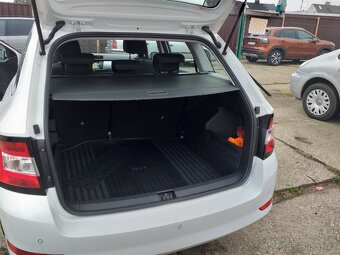 ŠKODA FABIA COM.1,0 TSi,NAVIGACE,KLIMA,ESP,ČR,SERVISKA - 15