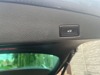 Touareg V6 3.0TDI 176kw 220tis km - 15
